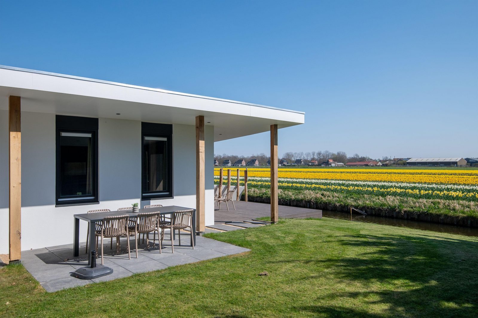 Een tiny house kopen in Zuid-Holland: Realiseer je droom aan de kust